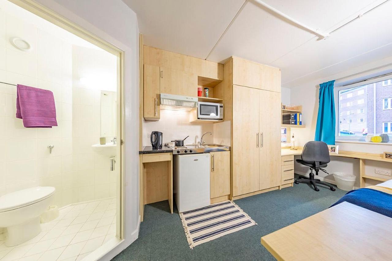 Broadgate Park Beeston Nottingham Apartamento Exterior foto